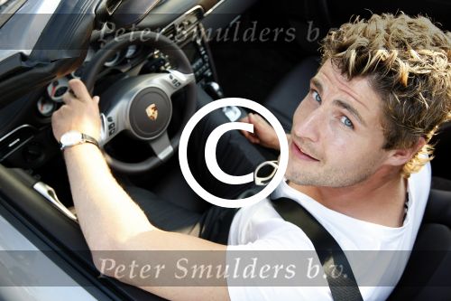 Heteren 29 juni 2009
Opening winkel bij porsche centrum Geldrland met div bn ers waaronder
Koert-Jan de Bruijn Anouk Smulders Tom Sebastian  en Jeroen v Koningsbrugge.
Eigenaar van Porsche centrum is Mark Wegh.
Peter Smulders bv