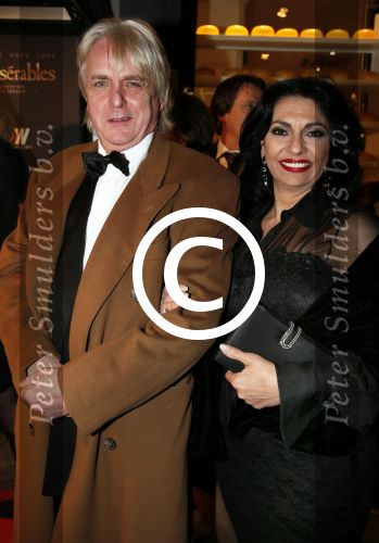 Amsterdam 9 januari 2012
Premiere les Miserables in Tuschinski. Laura Fyji met man
Peter Smulders bv