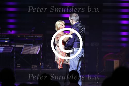 Amsterdam 13 januari 2012
Rob de Nijs 70 jaar concert in carre. Rob met Loeki Knol
Peter Smulders bv