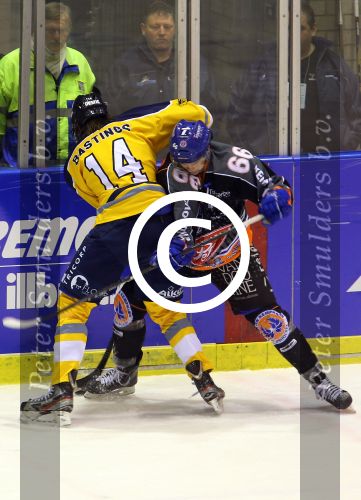 Tilburg, 13 Januari 2013
Finale Ijshockey tussen Kemphanen-Tilburg Trappers, eindstand 3-5
Mike Verschuren (No. 66)
Foto Peter Smulders BV