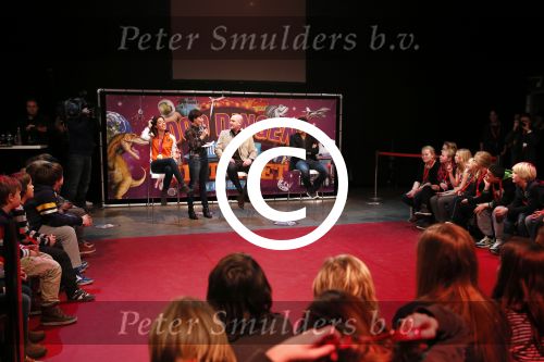 Amsterdam 16 januari 2013
College tour voor kinderen in nemo gepresenteerd door Vivienne v d Assem met Jan Smit Naomi v As en Andre Kuipers.
Peter Smulders bv
