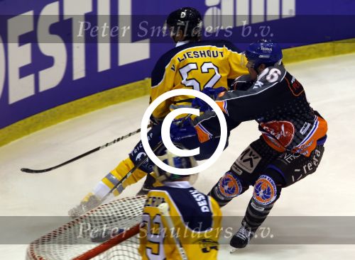 Tilburg, 13 Januari 2013
Finale Ijshockey tussen Kemphanen-Tilburg Trappers, eindstand 3-5
Nick Verschuren (No. 26)
Foto Peter Smulders BV