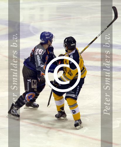 Tilburg, 13 Januari 2013
Finale Ijshockey tussen Kemphanen-Tilburg Trappers, eindstand 3-5
Nick Verschuren (No. 26)
Foto Peter Smulders BV
