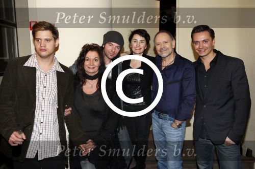 Amsterdam 13 januari 2012
Rob de Nijs 70 jaar concert in carre. Rob Henriette Joshi en Robert de Nijs en Belinda Meuldijk met Thierry Duval
Peter Smulders bv