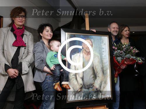 Amsterdam 27 december 2012
Rob Henriette en Julius de Nijs bij presentatie schilderij van Rob in Carre.
Peter Smulders bv
