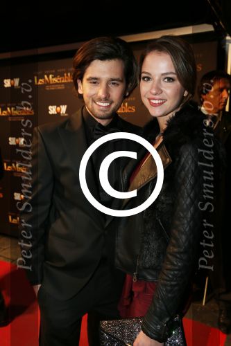 Amsterdam 9 januari 2012
Premiere les Miserables in Tuschinski. Ruud Feltkamp met vriendin
Peter Smulders bv