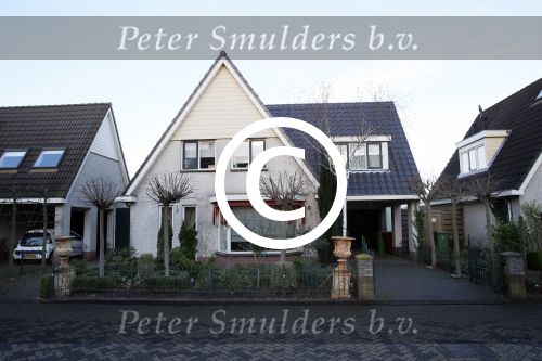 Uitgeest 3 januari 2013
Huis van rafael v d Vaart en Sylvie Meis.
Peter Smulders bv