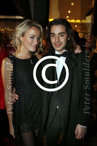 Amsterdam 9 januari 2012
Premiere les Miserables in Tuschinski. Tess Milne met vriend
Peter Smulders bv