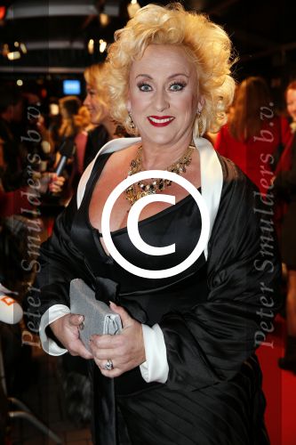 Amsterdam 9 januari 2012
Premiere les Miserables in Tuschinski. Tess Milne met vriend
Peter Smulders bv