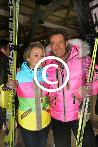 Wormerveer, 17 Januari 2013
Perspresentatie SBS van Vliegende Hollanders: Sterren van de Schans
Tesse Milne met Gerard Joling
Foto Peter Smulders BV