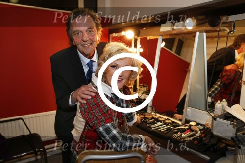 Utrecht 5 januari 2012
Premiere show Tineke Schouten in schouwburg Utrecht. Tineke met haar man Hans
Peter Smulders bv
