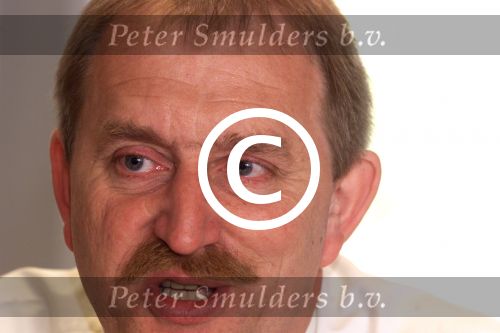 Eindhoven 8 mei 2001

Wim Thus van de Rabobank.

Peter Smulders bv