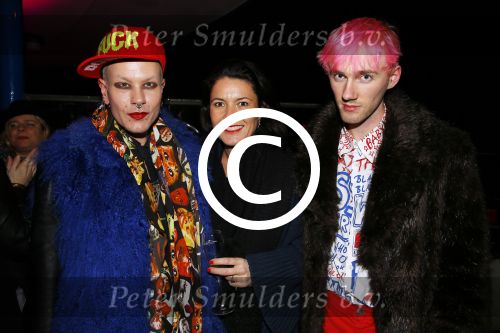Amsterdam 8 januari 2013
Feestje Glamour in het blauwe theehuis. Bas Kosters met vriend en Sabine Geurten