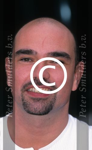 Amsterdam, 14 September 1999
Voorstelling crew TV Serie Babes

Peter Smulders BV