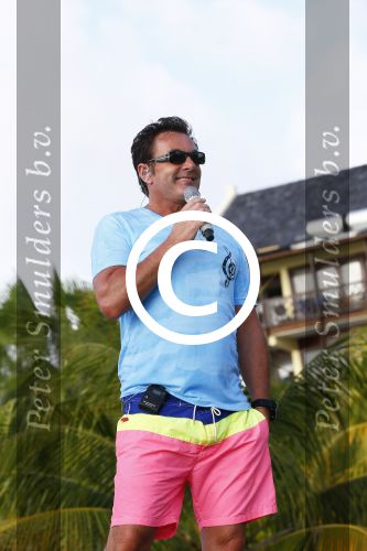 Curacao 31 december 2013
Gerard Joling bij Lions Dive op het strand.