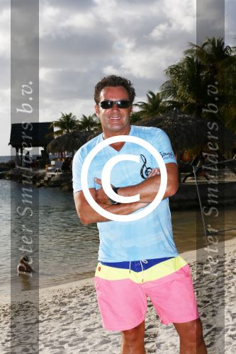 Curacao 31 december 2013
Gerard Joling bij Lions Dive op het strand.