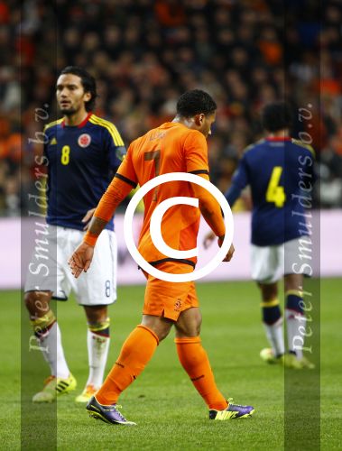 Amsterdam, 19 November 2013
Oefeninterland Nederland-Colombia, eindstand 0-0
Rood voor Jeremain Lens
Foto Peter Smulders BV