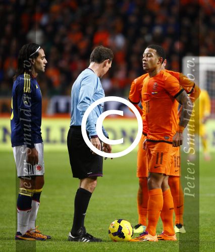 Amsterdam, 19 November 2013
Oefeninterland Nederland-Colombia, eindstand 0-0
Memphis Depay met naast hem Radamel Falcao
Foto Peter Smulders BV