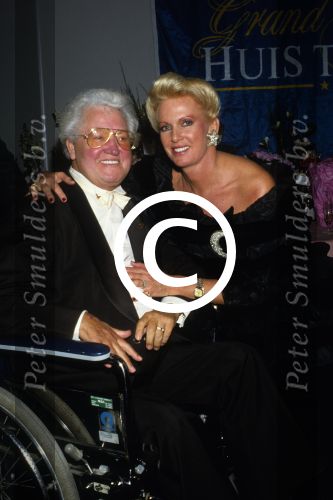 12 December 1988 Ria Valk met Johnny Jordaan