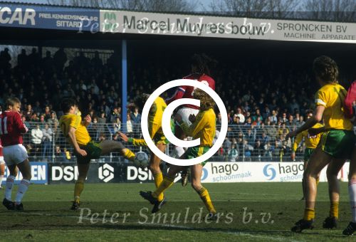 Eindhoven, 3 September 1987 Kompetitiewedstrijd PSV-Fortuna SC, eindstand 2-1 met o.a. Ruud Gullit
Foto Peter Smulders BV