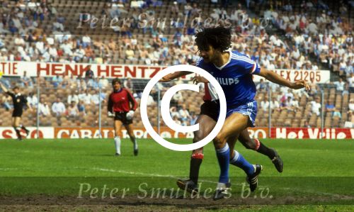 Rotterdam, Kompetitiewedstrijd Feyenoord-PSV, eindstand 1-1
Ruud Gullit
Foto Peter Smulders BV