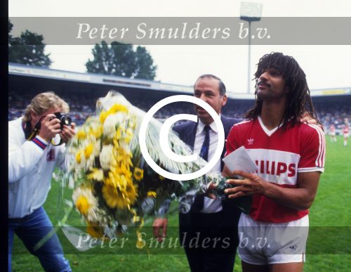 Eindhoven, 31 Mei 1987 Afscheidswedstrijd Ruud Gullit tijdens de wedstrijd PSV-FC Den Haag, eindstand 7-3 met o.a. Jacques Ruts, edwin Smulders