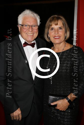 Amsterdam 16 december 2014
Sportman van het jaar verkiezing in de RAI.
Cees Rein v d Hoogenband met zijn vrouw Astrid v d Hoogenband