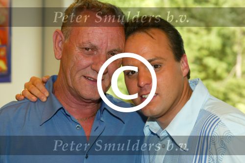 Hilversum 11 juni 2003

Koos alberts presentatie dvd en cd

Frans Bauer andre v duin albert verlinde en joke alberts


Peter Smulders bv