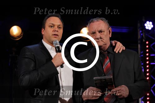 Utrecht 30 maart 2011
Presentatie nieuwe cd van Frans Bauer. Zijn vader en moeder en Mariska met zoon Christiaan zijn aanwezig.
Peter Smulders bv