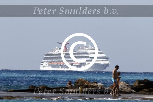 Curacao 4 januari 2014/2015
Bo Max Anouk en Edwin Smulders op vakantie op Curacao