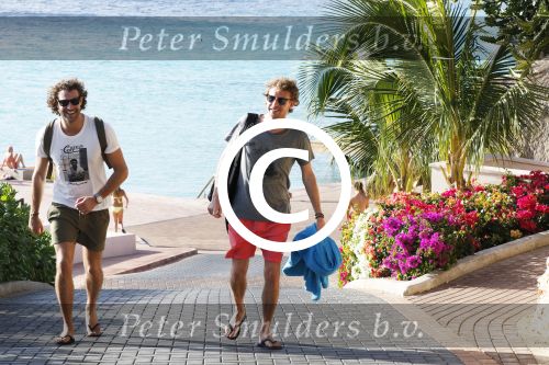 Curacao 2 januari 2015
Ewout Genemans met zijn broer Bauke bij beach club Karakter op Coral Estate.