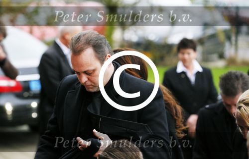 Fijnaart 10 januari 2015                                                                                                     Begrafenis van de vader van Frans en Dorus Bauer; Chris in de kerk in Fijnaart.De moeder van Frans en Mariska en de kinderen zijn natuurlijk aanwezig.