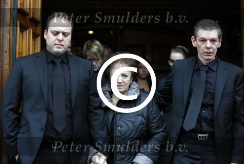 Fijnaart 10 januari 2015                                                                                                     Begrafenis van de vader van Frans en Dorus Bauer; Chris in de kerk in Fijnaart.De moeder van Frans en Mariska en de kinderen zijn natuurlijk aanwezig.