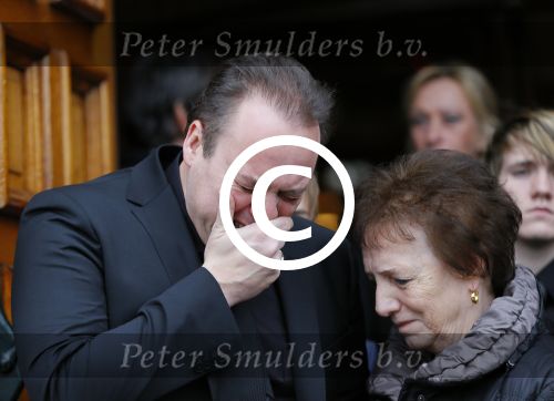 Fijnaart 10 januari 2015                                                                                                     Begrafenis van de vader van Frans en Dorus Bauer; Chris in de kerk in Fijnaart.De moeder van Frans en Mariska en de kinderen zijn natuurlijk aanwezig.