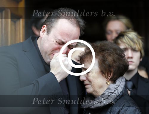 Fijnaart 10 januari 2015                                                                                                     Begrafenis van de vader van Frans en Dorus Bauer; Chris in de kerk in Fijnaart.De moeder van Frans en Mariska en de kinderen zijn natuurlijk aanwezig.