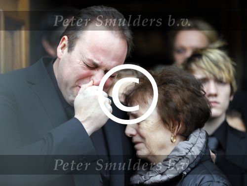 Fijnaart 10 januari 2015                                                                                                     Begrafenis van de vader van Frans en Dorus Bauer; Chris in de kerk in Fijnaart.De moeder van Frans en Mariska en de kinderen zijn natuurlijk aanwezig.