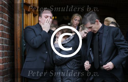 Fijnaart 10 januari 2015                                                                                                     Begrafenis van de vader van Frans en Dorus Bauer; Chris in de kerk in Fijnaart.De moeder van Frans en Mariska en de kinderen zijn natuurlijk aanwezig.