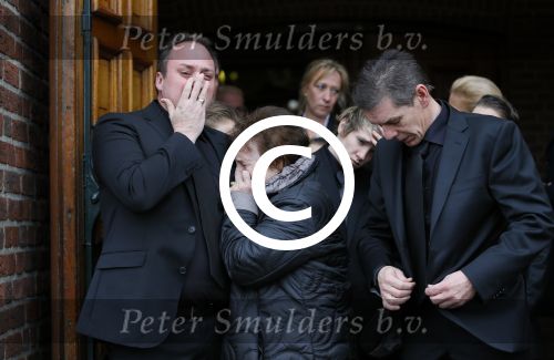 Fijnaart 10 januari 2015                                                                                                     Begrafenis van de vader van Frans en Dorus Bauer; Chris in de kerk in Fijnaart.De moeder van Frans en Mariska en de kinderen zijn natuurlijk aanwezig.