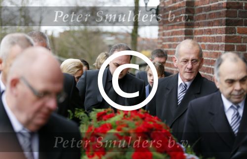 Fijnaart 10 januari 2015                                                                                                     Begrafenis van de vader van Frans en Dorus Bauer; Chris in de kerk in Fijnaart.De moeder van Frans en Mariska en de kinderen zijn natuurlijk aanwezig.