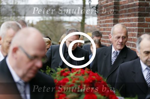 Fijnaart 10 januari 2015                                                                                                     Begrafenis van de vader van Frans en Dorus Bauer; Chris in de kerk in Fijnaart.De moeder van Frans en Mariska en de kinderen zijn natuurlijk aanwezig.