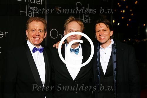 Amsterdam 12 januari 2015
Premiere onder het hart in het Anne theater.
Frits Huffnagel met vrienden