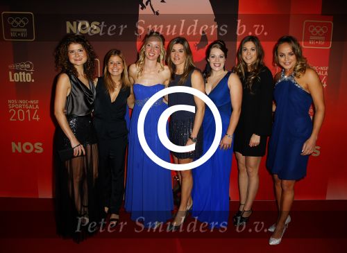 Amsterdam 16 december 2014
Sportman van het jaar verkiezing in de RAI.
Dames Ned. Hockeyteam met o.a.: Roos Drost, Margot v Geffen, Maartje Paumen en Larissa Mijer
