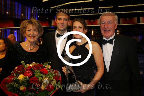 Amsterdam 16 december 2014
Sportman van het jaar verkiezing in de RAI.
Ireen v Wuust met haar vriend en ouders