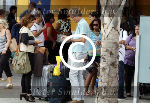 Curacao 1 januari 2015
Jeroen Pauw arriveert met zijn vriendin Nimet Groeneweg op  vliegveld Hato om hier samen met haar een vakantie te vieren.