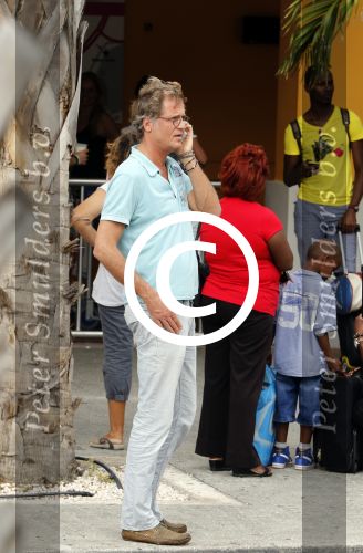 Curacao 1 januari 2015
Jeroen Pauw arriveert met zijn vriendin Nimet Groeneweg op  vliegveld Hato om hier samen met haar een vakantie te vieren.