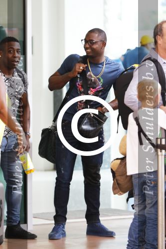 Curacao 1 januari 2015
Jetro Willems en zijn vriendin vliegen vanaf Curacao terug naar Nederland om daar aan de tweede seizoenshelft te beginnen met zijn club PSV