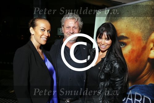 Amsterdam 14 januari 2015
Premiere Greencard warriors van Miriam Kruishoop in het eye theater.
Mark Teurlings met partner Yvette