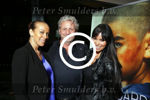 Amsterdam 14 januari 2015
Premiere Greencard warriors van Miriam Kruishoop in het eye theater.
Mark Teurlings met partner Yvette