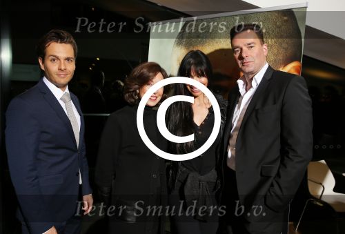 Amsterdam 14 januari 2015
Premiere Greencard warriors van Miriam Kruishoop in het eye theater.
Met Paul Schulten en moeder