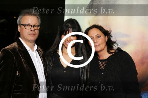 Amsterdam 14 januari 2015
Premiere Greencard warriors van Miriam Kruishoop in het eye theater.
